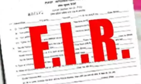 आईपीएस के पड़ोसी की छत पर ऐसी अश्लील हरकत- एफआईआर के बाद गिरफ्तार