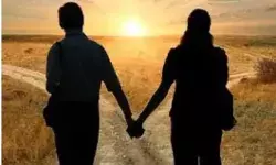 प्रेमी के लिए गर्लफ्रेंड बनी चोर- ऐसे भर दी ब्वॉयफ्रेंड की जेब... प्रेमी के लिए गर्लफ्रेंड बनी चोर- ऐसे भर दी ब्वॉयफ्रेंड की जेब...