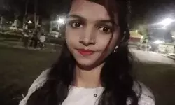 ब्वॉयफ्रेंड के साथ बाइक पर बैठी छात्रा की स्टंट के समय ऐसे हुई मौत ब्वॉयफ्रेंड के साथ बाइक पर बैठी छात्रा की स्टंट के समय ऐसे हुई मौत