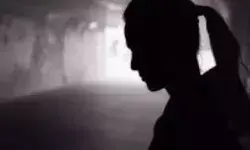 फॉलोअर बढ़ाने के चक्कर में किशोरी ने किया ऐसा काम- बदनामी के साथ..