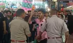 दुकानदार व ग्राहक के बीच मारपीट- पुलिस ने बरसाई लाठियां दुकानदार व ग्राहक के बीच मारपीट- पुलिस ने बरसाई लाठियां