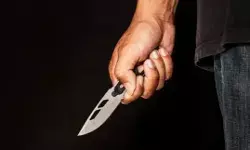 हनीमून में हुआ झगड़ा तो बीवी ने काट दिया पति का प्राइवेट पार्ट