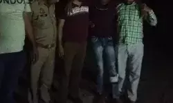 एनकाउंटर में पुलिस की गोली से दो गौ तस्कर हुए लंगड़े- बरामद हुए.. एनकाउंटर में पुलिस की गोली से दो गौ तस्कर हुए लंगड़े- बरामद हुए..