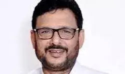 परिवार में दूर तक सभी रिश्तेदार शेख सैयद-अकेले चेयरमैन पिछड़ी जाति के परिवार में दूर तक सभी रिश्तेदार शेख सैयद-अकेले चेयरमैन पिछड़ी जाति के