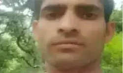 हिंदू युवक की हत्या- निषेधाज्ञा के उल्लंघन पर रोके एक्स सीएम धरने पर.. हिंदू युवक की हत्या- निषेधाज्ञा के उल्लंघन पर रोके एक्स सीएम धरने पर..