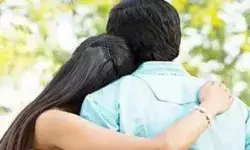 पत्नि की स्टूडियो में आने से किया मना- आशिक ने बंधक बनाकर पीटा