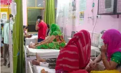 कार सीख रहे युवकों ने हाथ पैर तोड़ कई पहुंचाए अस्पताल- बाद में खुद.. कार सीख रहे युवकों ने हाथ पैर तोड़ कई पहुंचाए अस्पताल- बाद में खुद..