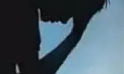 वीडियो कॉल पर न्यूड हुई युवती ने युवक के भी उतरवाये कपड़े और फिर.. वीडियो कॉल पर न्यूड हुई युवती ने युवक के भी उतरवाये कपड़े और फिर..