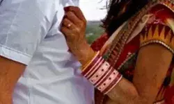 पत्नी की शर्त पर बोला पति- कल जाती हो चली जा आज मां बाप को नहीं..