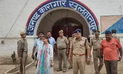 2 बंदियों की मौत- दो जेल वार्डर सस्पेंड- जेल अधीक्षक का ट्रांसफर 2 बंदियों की मौत- दो जेल वार्डर सस्पेंड- जेल अधीक्षक का ट्रांसफर