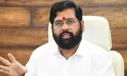 अजीत की एंट्री से एकनाथ की कुर्सी को खतरा- शिंदे कर रहे शक्ति प्रदर्शन अजीत की एंट्री से एकनाथ की कुर्सी को खतरा- शिंदे कर रहे शक्ति प्रदर्शन