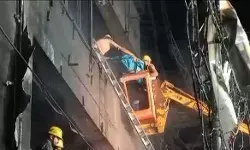 भीषण अग्निकांड में पांच लोगों की मौत, करोडों की संपत्ति हुई नष्ट....