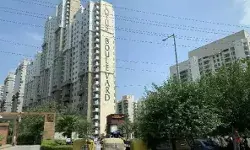 लिखा सॉरी मम्मी पापा और आठवीं मंजिल से लगाई छलांग