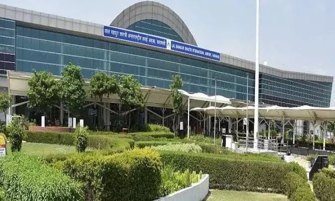 प्राइवेट पार्ट में छुपाकर लाया सोना- निकालने में डॉक्टरों के पसीने छूटे