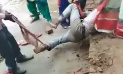 हाथ पैर बांध पत्नी साली ने डंडे से ऐसे दिया 8 कुंतल गेहूं का हिसाब... हाथ पैर बांध पत्नी साली ने डंडे से ऐसे दिया 8 कुंतल गेहूं का हिसाब...