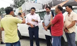मंडलायुक्त ने लिया कांवड मार्ग का जायजा- दुरुस्त करने के दिये निर्देश मंडलायुक्त ने लिया कांवड मार्ग का जायजा- दुरुस्त करने के दिये निर्देश