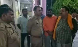 कपड़े सुखाते समय ऐसे चली गई ससुर और बहू की जान कपड़े सुखाते समय ऐसे चली गई ससुर और बहू की जान