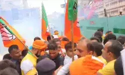 विधानसभा घेरने निकले भाजपा नेताओं पर पुलिस ने किया लाठीचार्ज विधानसभा घेरने निकले भाजपा नेताओं पर पुलिस ने किया लाठीचार्ज