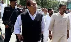 भड़काऊ भाषण मामले में आजम खान को 2 साल की सजा भड़काऊ भाषण मामले में आजम खान को 2 साल की सजा