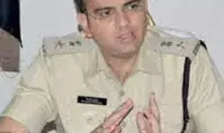 नकली नोट के साथ तीन आरोपी गिरफ्तार, पांच-पांच सौ के 70 नकली नोट बरामद