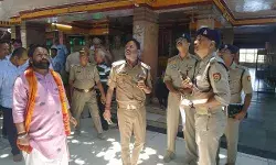 एडीजी सहित आलाधिकारियों ने किया CM योगी के कार्यक्रम स्थल का निरीक्षण एडीजी सहित आलाधिकारियों ने किया CM योगी के कार्यक्रम स्थल का निरीक्षण