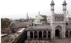 अवैध मस्जिदों पर चलेगा बुलडोजर- रेलवे ने जारी किया नोटिस अवैध मस्जिदों पर चलेगा बुलडोजर- रेलवे ने जारी किया नोटिस