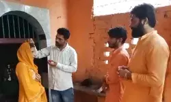 शादी करने को प्रेम दीवानी बनी हिंदू और कर लिया हिंदू प्रेमी से ब्याह शादी करने को प्रेम दीवानी बनी हिंदू और कर लिया हिंदू प्रेमी से ब्याह