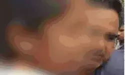 ऑटो में DU छात्रा से छेड़छाड़- प्राईवेट पार्ट छूते ही अधेड़ पर बरसाई.. ऑटो में DU छात्रा से छेड़छाड़- प्राईवेट पार्ट छूते ही अधेड़ पर बरसाई..