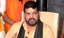 बृजभूषण पर एनजीटी का शिकंजा- अवैध खनन की जांच के आदेश बृजभूषण पर एनजीटी का शिकंजा- अवैध खनन की जांच के आदेश