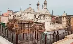 मुस्लिम पक्ष ने खोला ताला- मस्जिद व तहखाने मे दाखिल हुई ASI मुस्लिम पक्ष ने खोला ताला- मस्जिद व तहखाने मे दाखिल हुई ASI