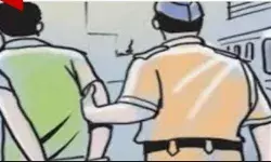 दबिश देने पहुंची पुलिस पर महिलाओं का हमला- दरोगा सिपाही घायल दबिश देने पहुंची पुलिस पर महिलाओं का हमला- दरोगा सिपाही घायल