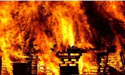 धारा 144 बेअसर- गुरुग्राम में धार्मिक स्थल में लगाई आग... धारा 144 बेअसर- गुरुग्राम में धार्मिक स्थल में लगाई आग...