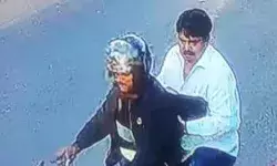 5 लाख का इनामी बमबाज गुड्डू मुस्लिम भी अब भगोड़ा घोषित 5 लाख का इनामी बमबाज गुड्डू मुस्लिम भी अब भगोड़ा घोषित