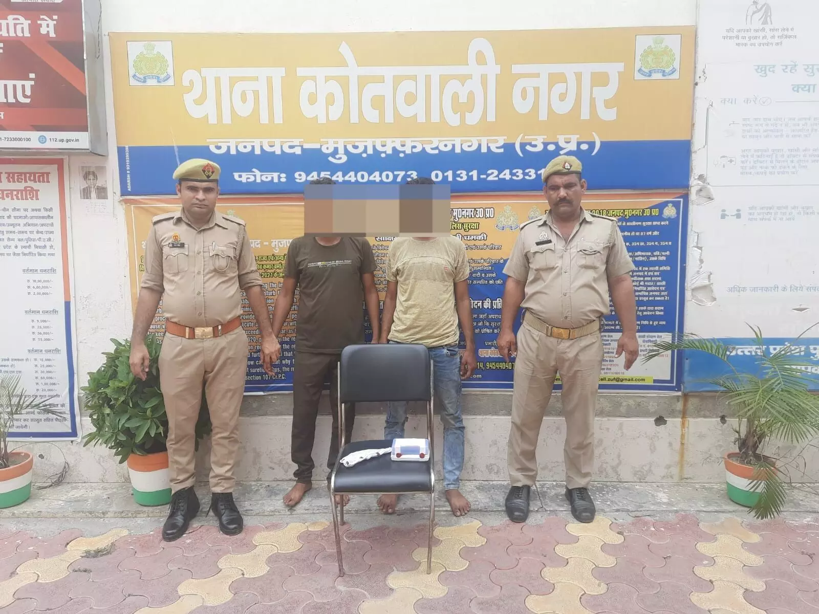 चालक को गोली मारकर लूटने वाला बदमाश माल समेत गिरफ्तार चालक को गोली मारकर लूटने वाला बदमाश माल समेत गिरफ्तार