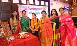 भारत विकास परिषद नारायणी शाखा की सदस्यों ने मनाया हरियाली तीज महोत्सव भारत विकास परिषद नारायणी शाखा की सदस्यों ने मनाया हरियाली तीज महोत्सव