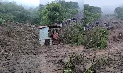 भारी बारिश से पहाड़ों पर आफत - बादल फटने से हुई ..