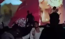 फिल्म देखने पहुंचे युवाओं ने थिएटर में काटा ग़दर- सनी के साथ..