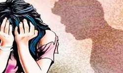 हवस में अंधा हुआ बाप ही 2 साल तक लूटता रहा बेटी की अस्मत