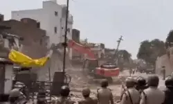 श्रीकृष्ण जन्मभूमि के पास बुलडोजर एक्शन पर सुप्रीम कोर्ट का ब्रेक