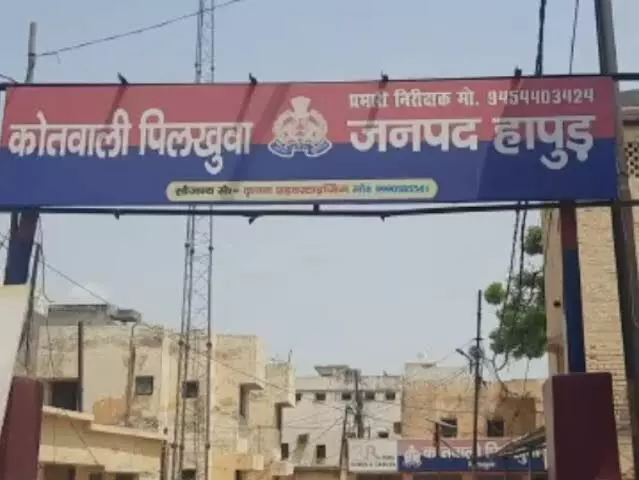 सिपाहियों का साहस-एसपी से रिश्वत में मांगे एक लाख- अब देख रहे हवालात सिपाहियों का साहस-एसपी से रिश्वत में मांगे एक लाख- अब देख रहे हवालात