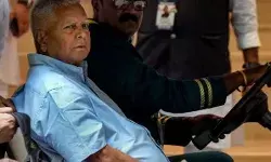 लाल यादव फिर जायेंगे जेल- जमानत को लेकर सुप्रीम कोर्ट पहुंची CBI लाल यादव फिर जायेंगे जेल- जमानत को लेकर सुप्रीम कोर्ट पहुंची CBI