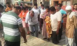 पोर्न देख रहा भाई भूखा भेडिया बनकर बहन पर ही टूटा- मुंह दबाकर.. पोर्न देख रहा भाई भूखा भेडिया बनकर बहन पर ही टूटा- मुंह दबाकर..