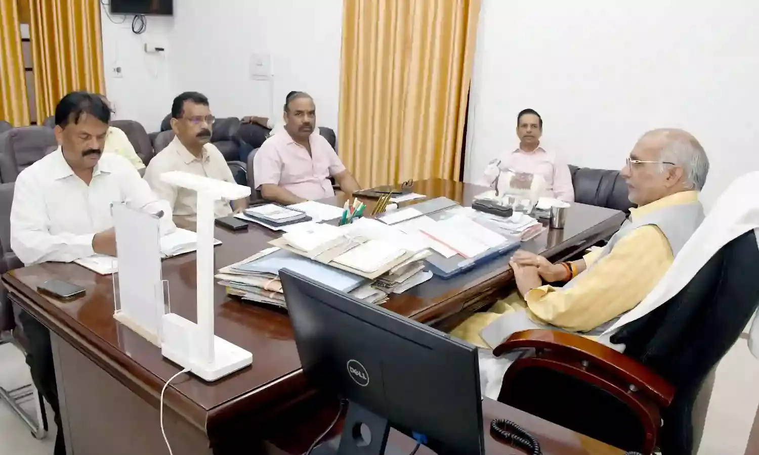 गो संरक्षण कार्यों में लापरवाही बर्दाश्त नहीं की जायेगी - धर्मपाल