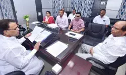 गरीब व्यक्तियों की बेटियों को समय से दिलाया जाये शादी अनुदान- मंत्री गरीब व्यक्तियों की बेटियों को समय से दिलाया जाये शादी अनुदान- मंत्री