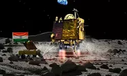 चंदा मामा पर उतर कर भारत ने रचा इतिहास - ISRO को मिली कामयाबी
