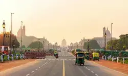 दिल्ली में 3 दिन का लॉकडाउन- स्टेशन भी हो सकते हैं बंद दिल्ली में 3 दिन का लॉकडाउन- स्टेशन भी हो सकते हैं बंद