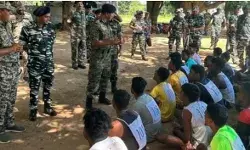 केंद्रीय सुरक्षा बलों को हिदायत- यूनिफॉर्म में ना बनाएं वीडियो व रील केंद्रीय सुरक्षा बलों को हिदायत- यूनिफॉर्म में ना बनाएं वीडियो व रील