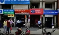 कर ले इंतजाम- त्योहारों का जमघट- आधे महीने तक रहेंगे बैंक बंद