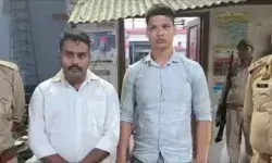 स्पा सेंटर पर विजिलेंस का छापा- मैनेजर को जबरन कार में डाला- मांगी..