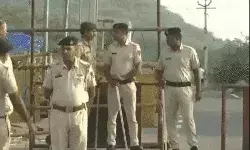 स्कूल, कॉलेज बैंक बंद- 3 राज्यों की सीमाएं सील- मिली जलाभिषेक की...